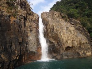 Rynji Falls - places to visit in meghalaya